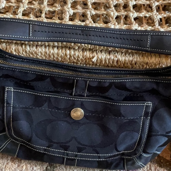 Coach fabric purse with leather embellishments - Picture 4 of 5